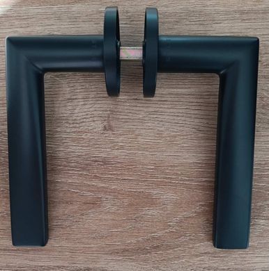 Дверна ручка STILE SALTA R 7S ST матовий чорний BLACK (тонка розетка)