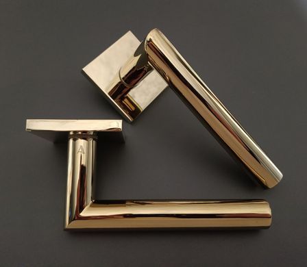 Дверна ручка APRILE Arabis Q 7S AT полірована латунь GOLD PVD (тонка розетка)